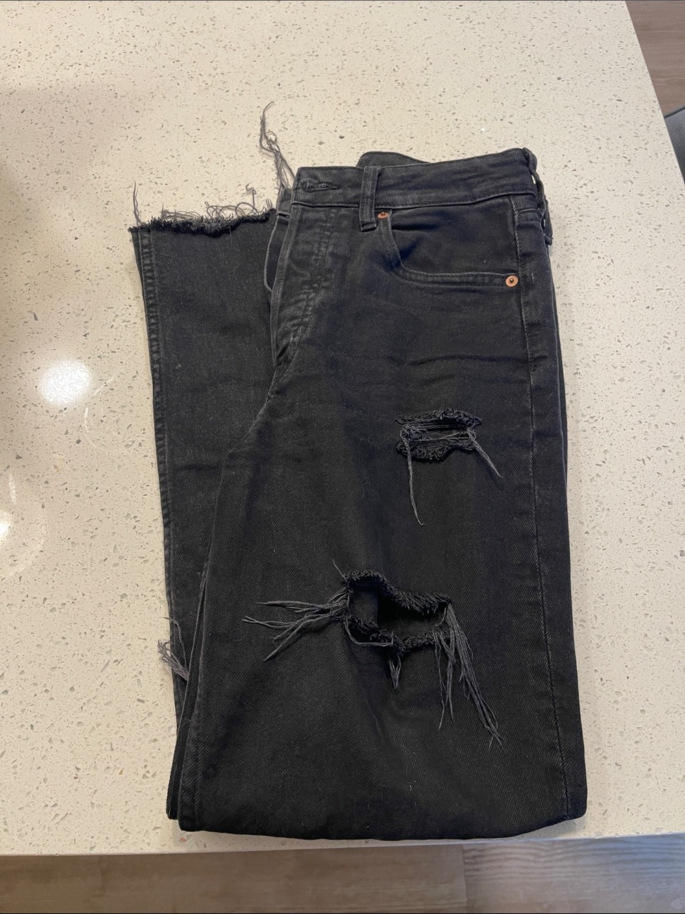 Black Distressed Jeans